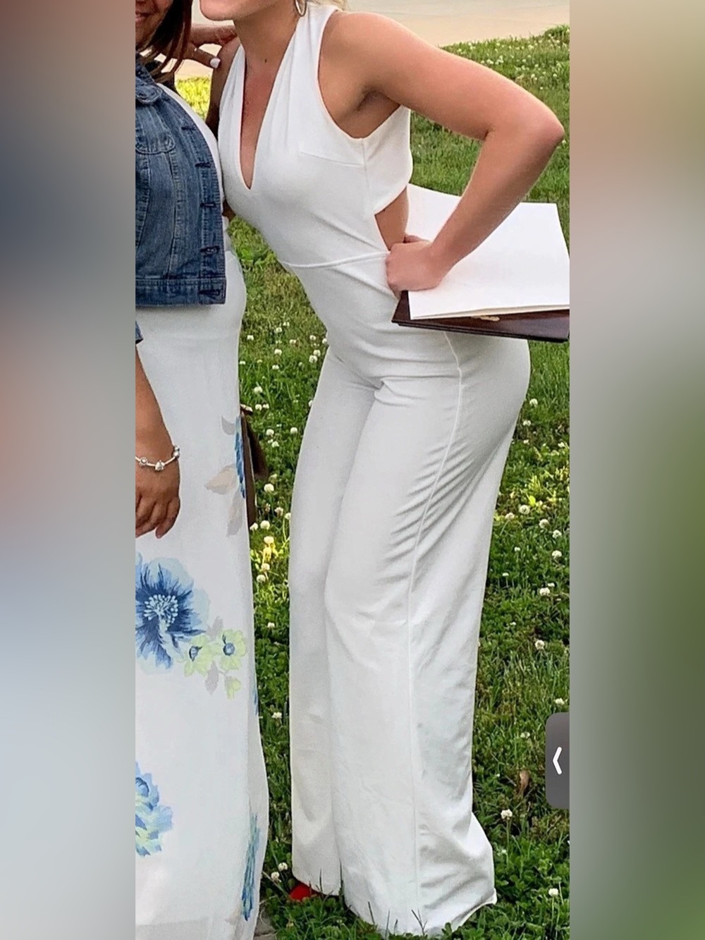 Lulu'Small Wide Leg White Small Like New - Picture 2 of 4